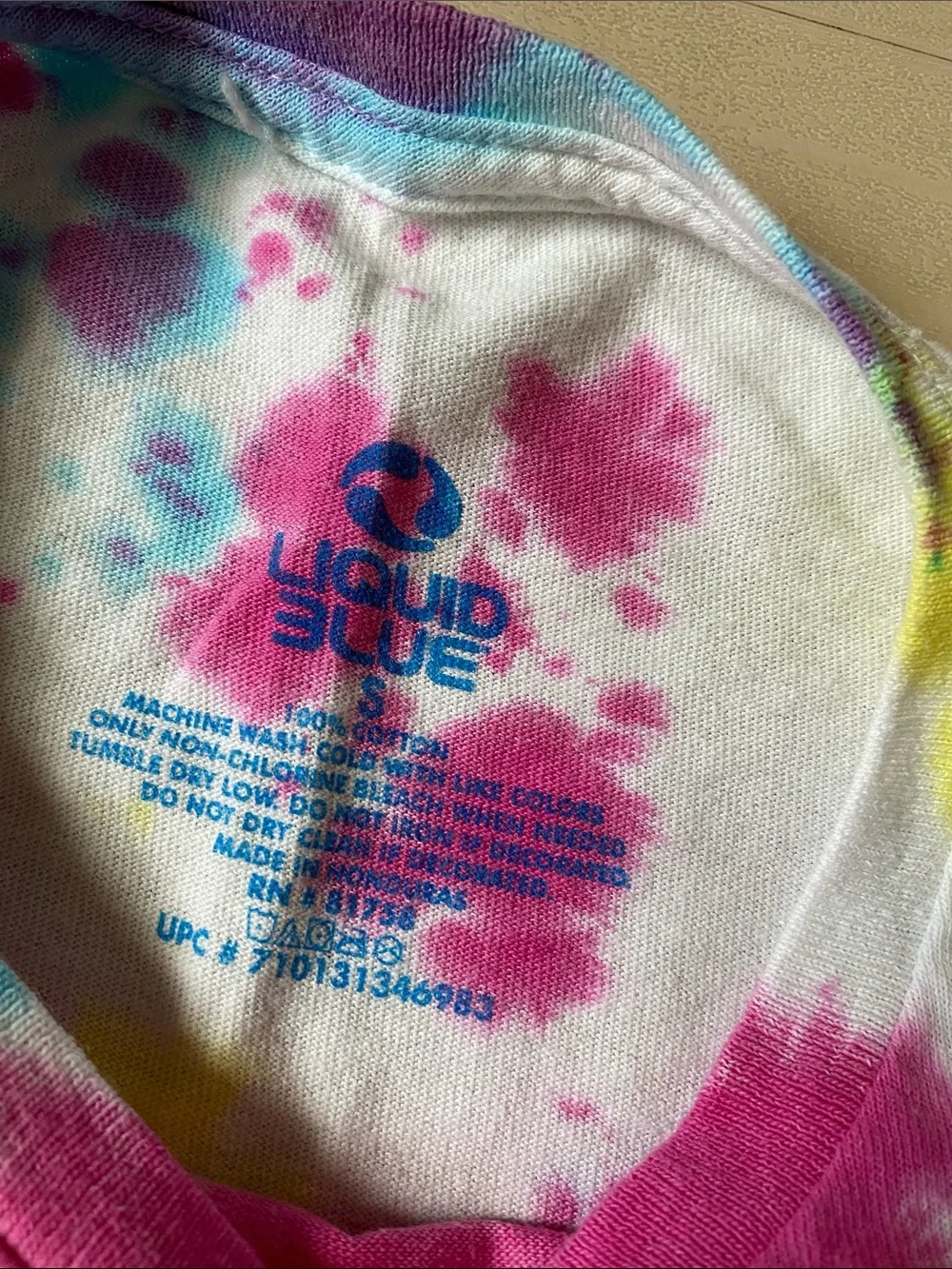 Liquid Blue ✨ Vintage Tie-Dye Mushroom Graphic Tee - Multicolor size Small - Picture 2 of 5